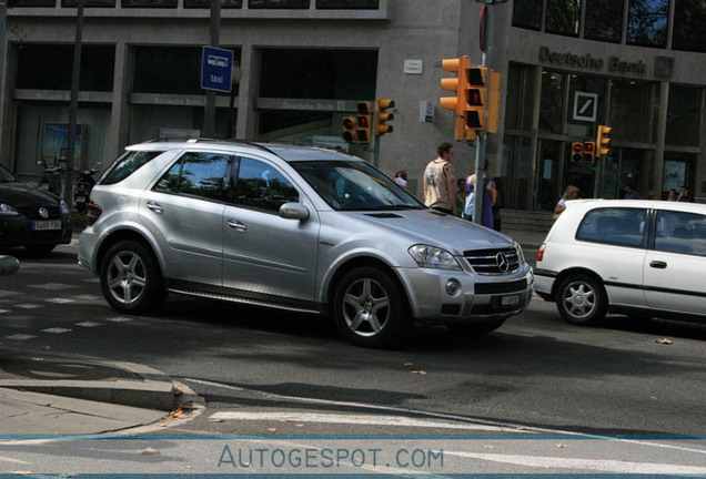 Mercedes-Benz ML 63 AMG W164