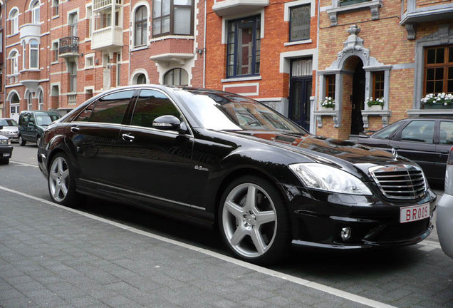 Mercedes-Benz S 63 AMG W221