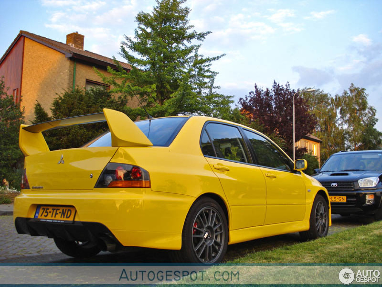 Mitsubishi Lancer Evolution IX