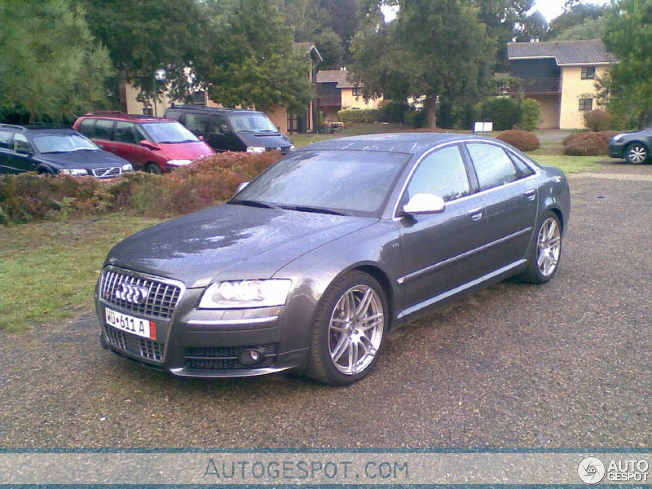 Audi S8 D3