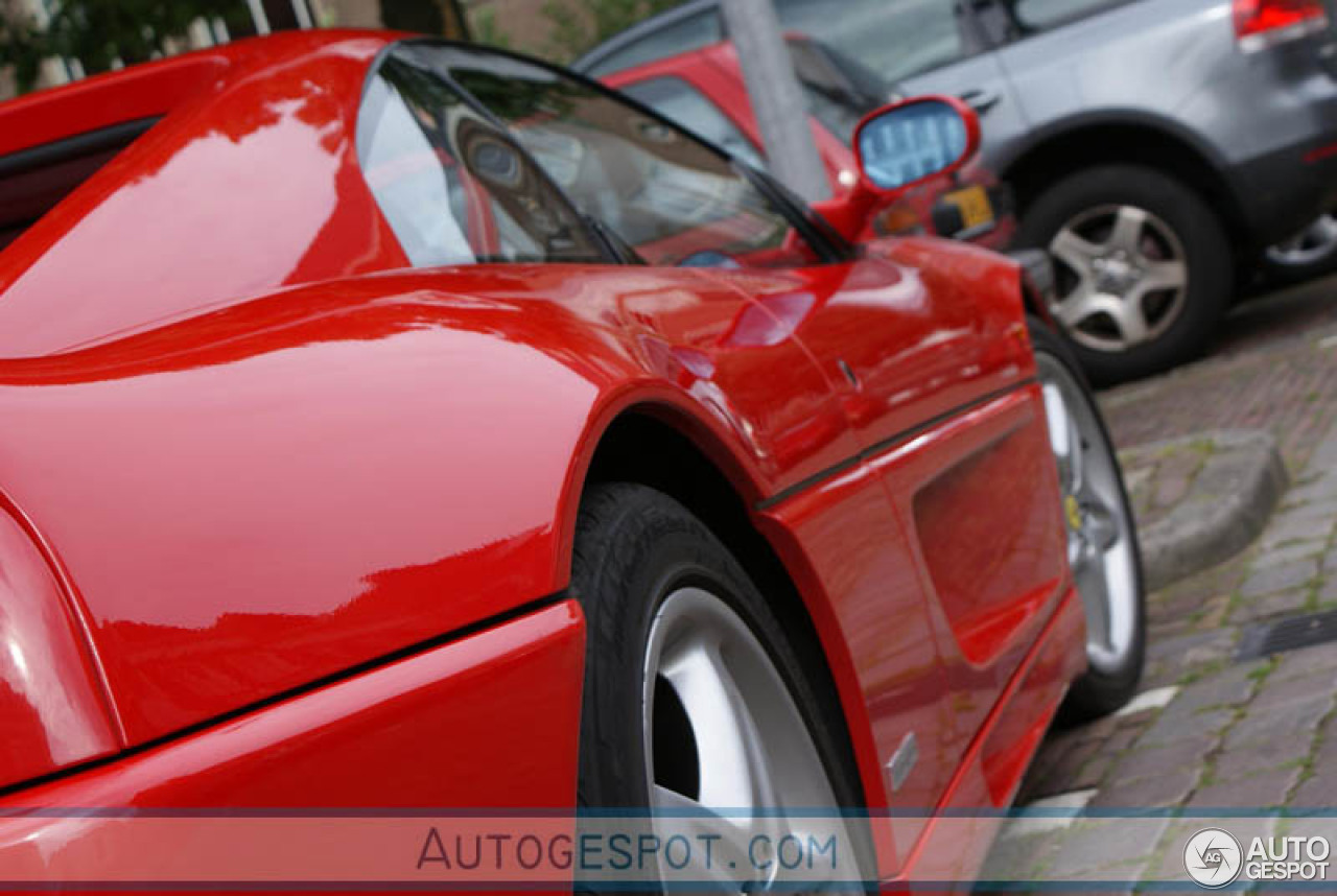 Ferrari F355 Berlinetta