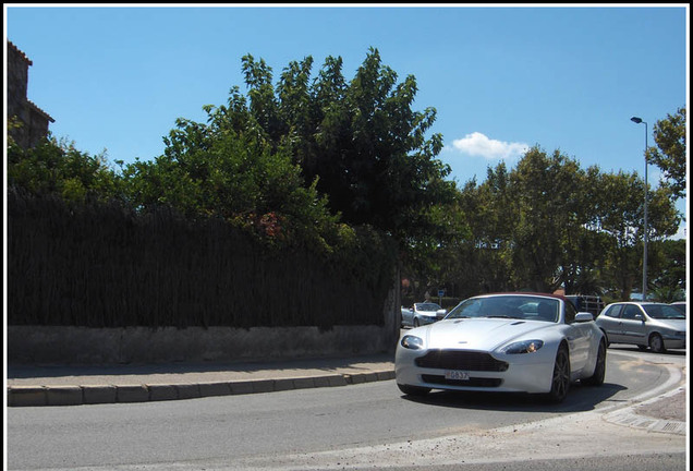 Aston Martin V8 Vantage Roadster