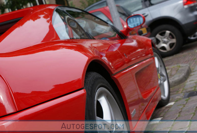 Ferrari F355 Berlinetta