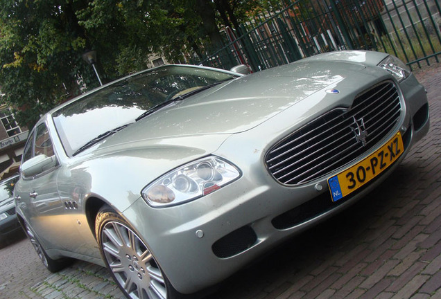 Maserati Quattroporte