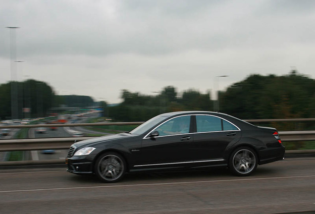 Mercedes-Benz S 63 AMG W221