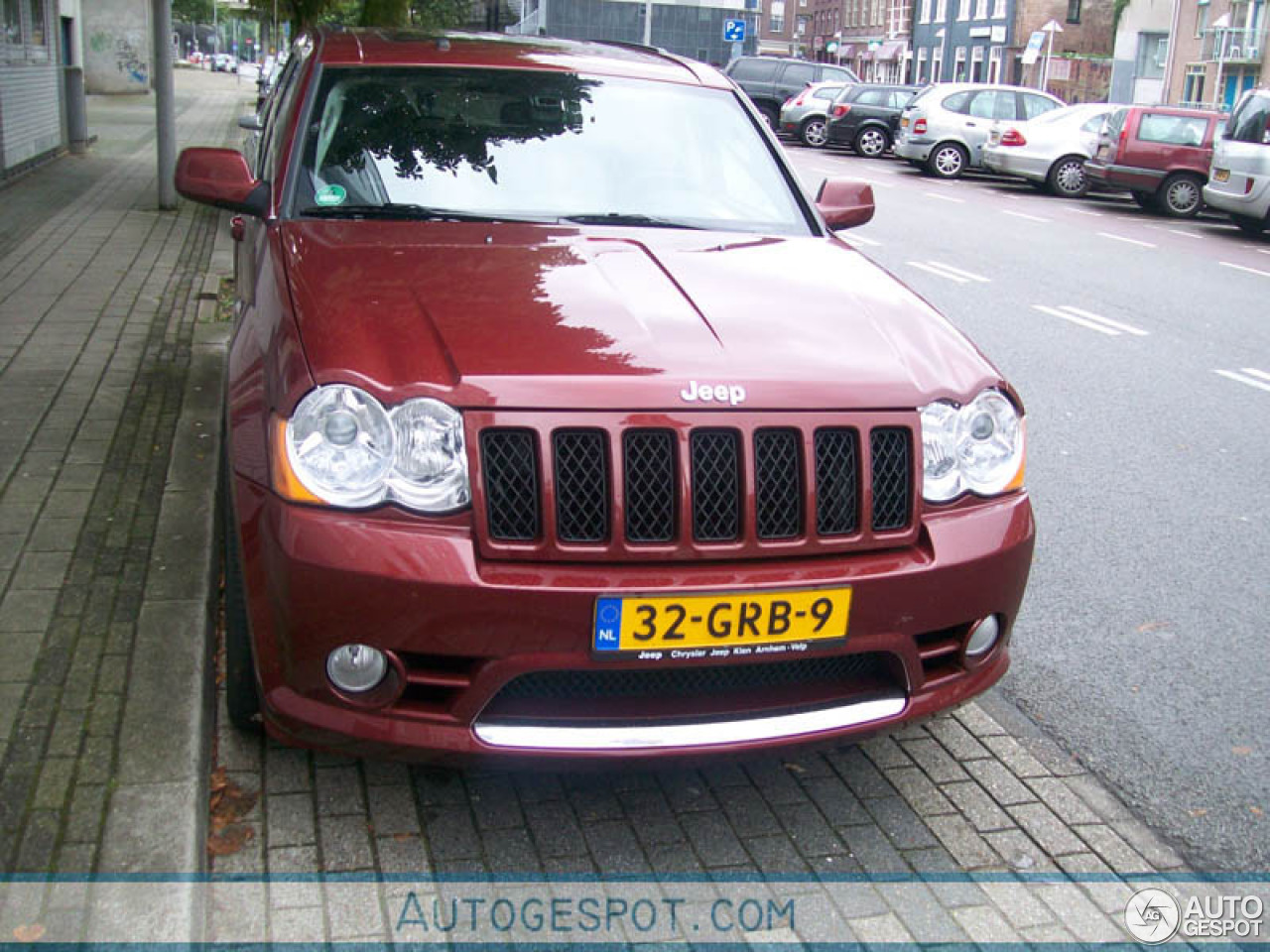 Jeep Grand Cherokee SRT-8 2005