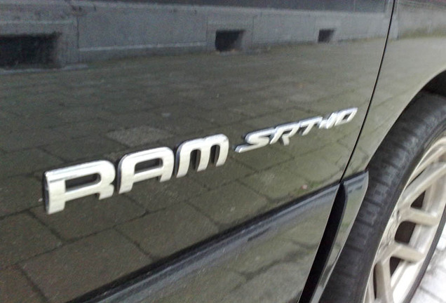 Dodge RAM SRT-10