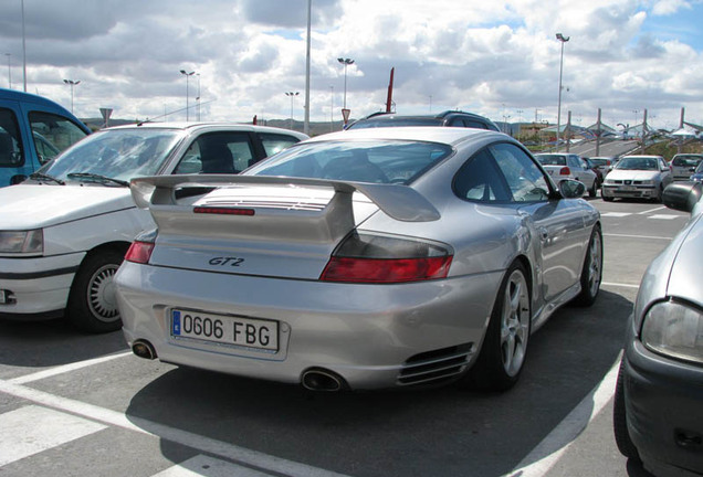 Porsche 996 GT2