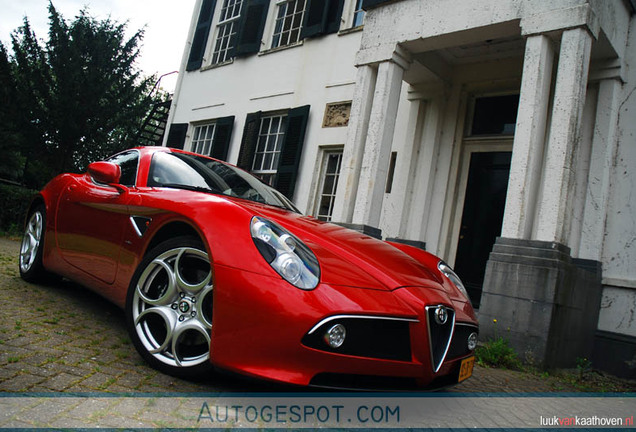 Alfa Romeo 8C Competizione