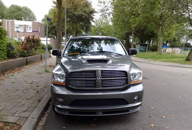 Dodge RAM SRT-10 Quad-Cab