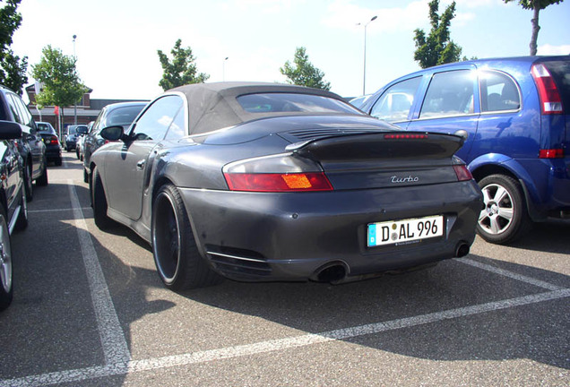 Porsche 996 Turbo Cabriolet