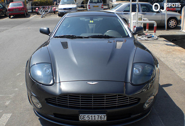 Aston Martin Vanquish S