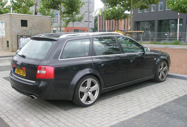 Audi RS6 Avant C5