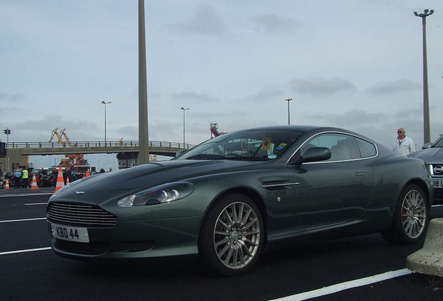 Aston Martin DB9