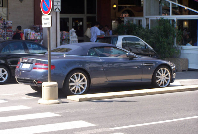 Aston Martin DB9 Volante