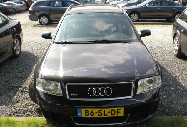 Audi RS6 Avant C5