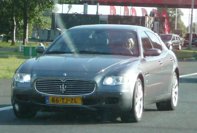 Maserati Quattroporte