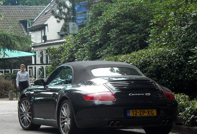 Porsche 997 Carrera 4S Cabriolet MkI