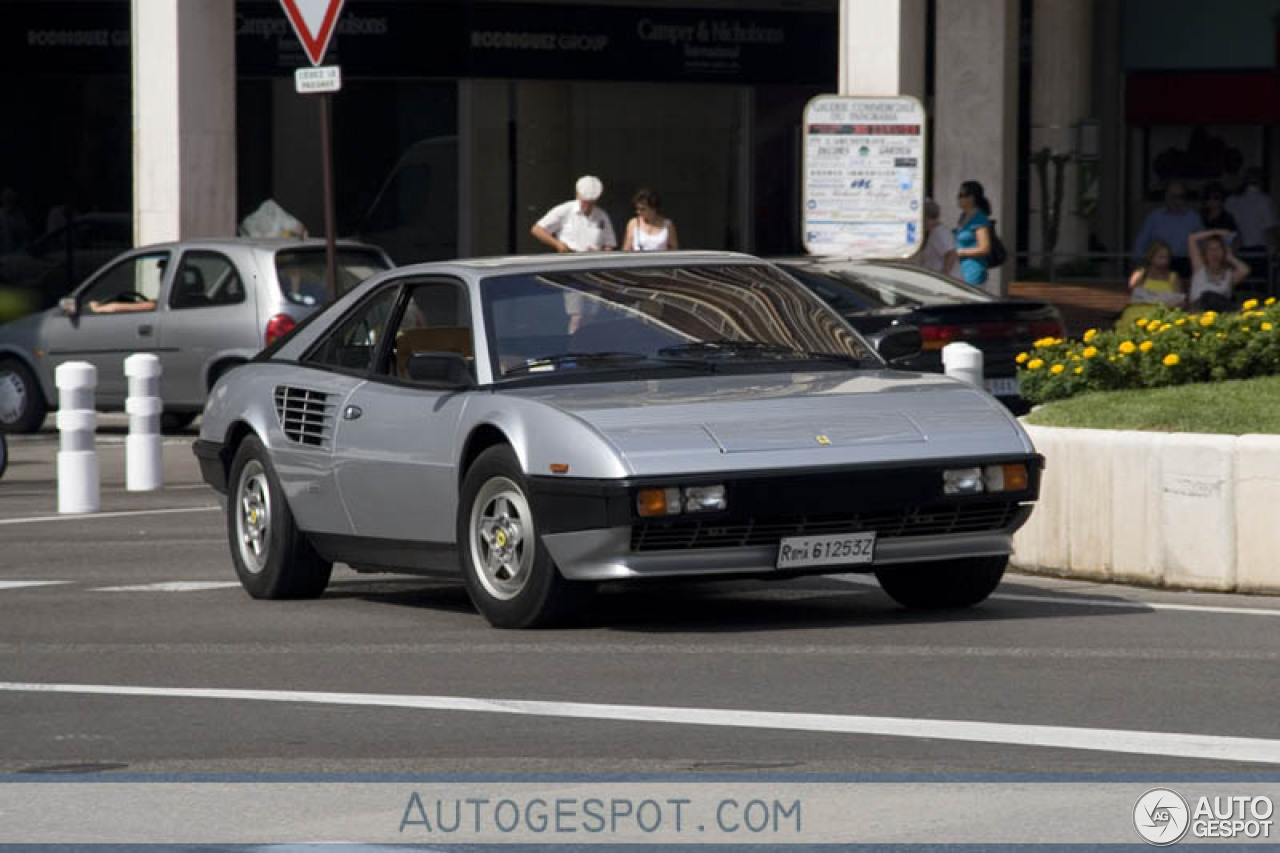 Ferrari Mondial 8