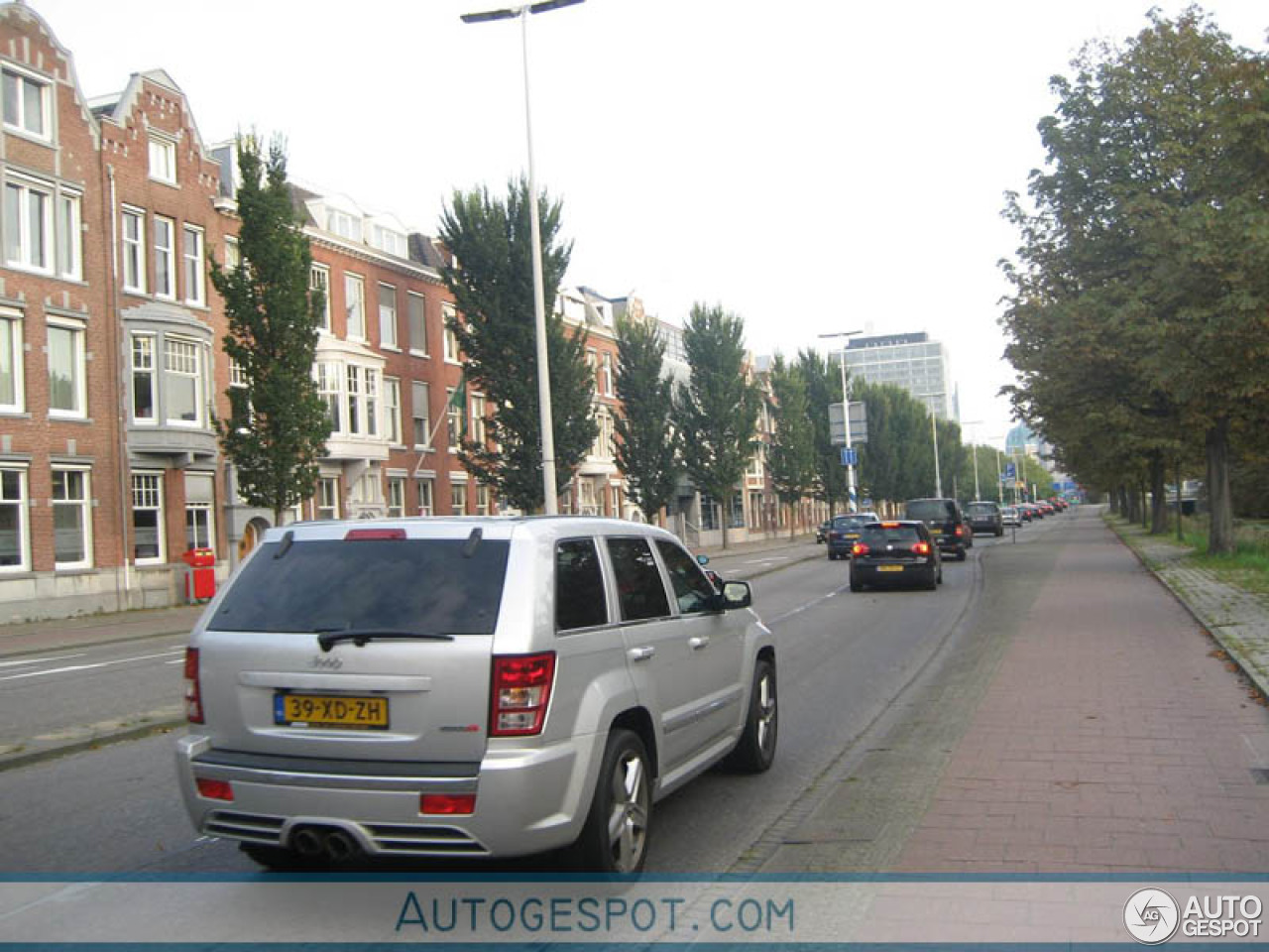 Jeep Grand Cherokee SRT-8 2005