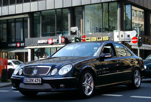 Mercedes-Benz E 55 AMG