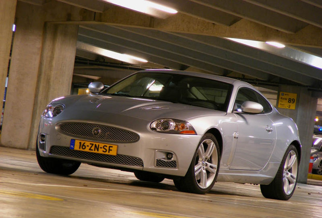 Jaguar XKR 2006