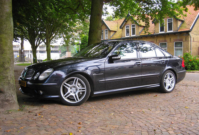 Mercedes-Benz E 55 AMG