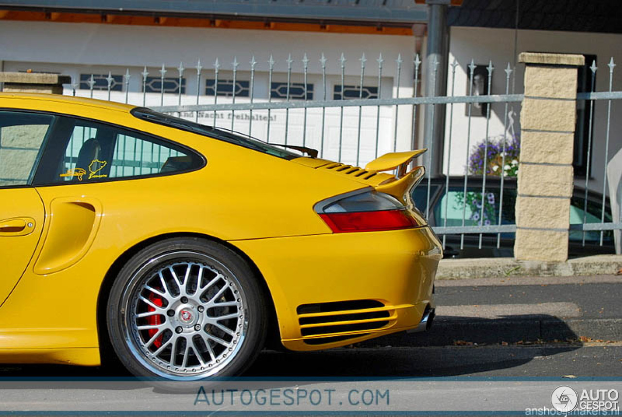 Porsche 996 Turbo