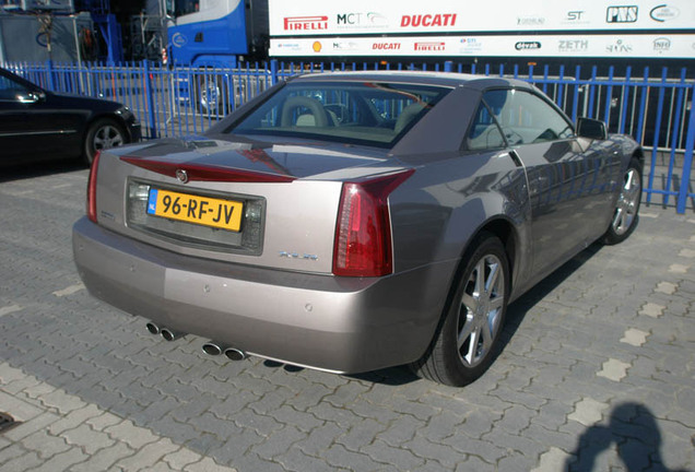 Cadillac XLR