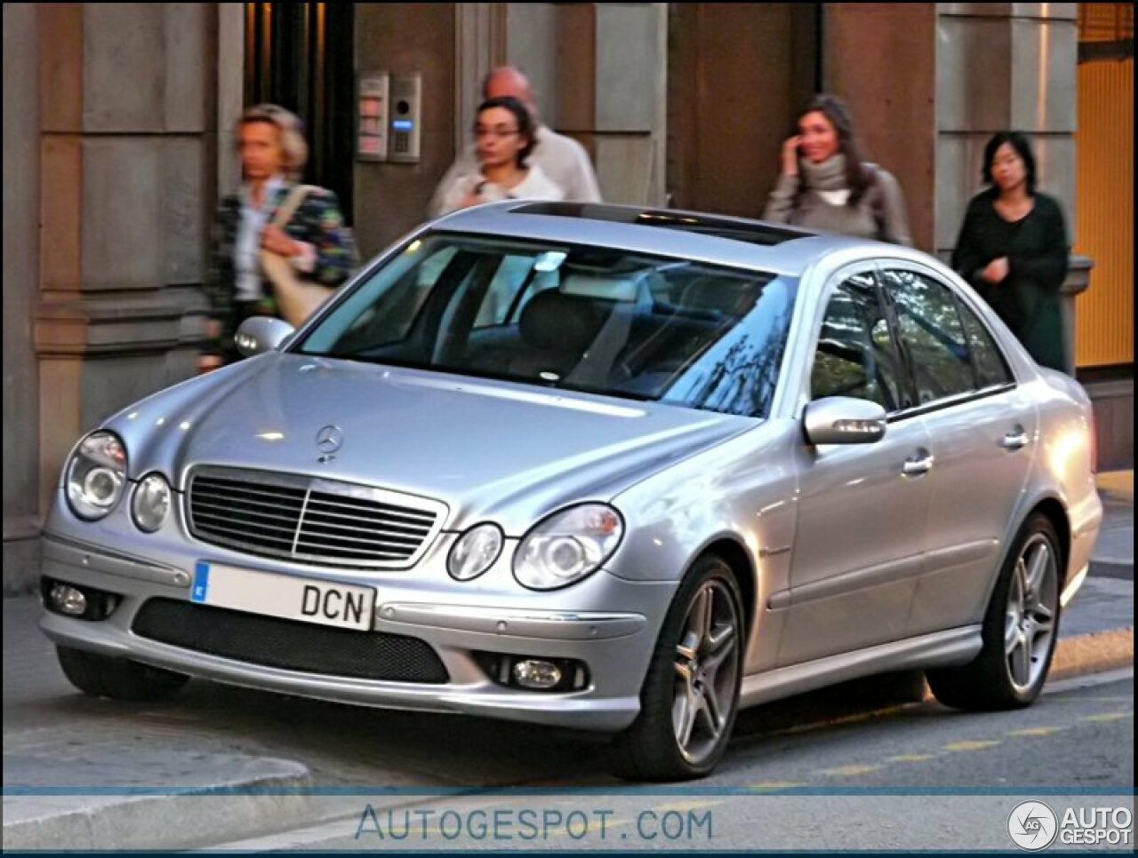 Mercedes-Benz E 55 AMG