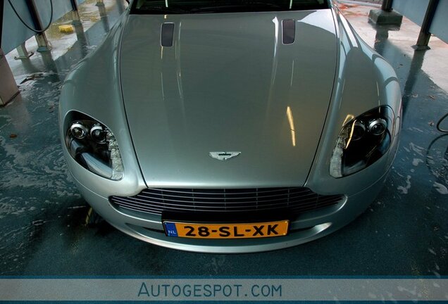 Aston Martin V8 Vantage