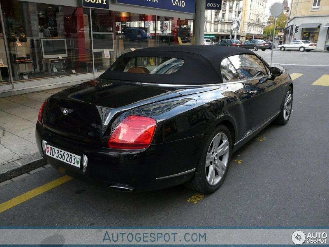 Bentley Continental GTC