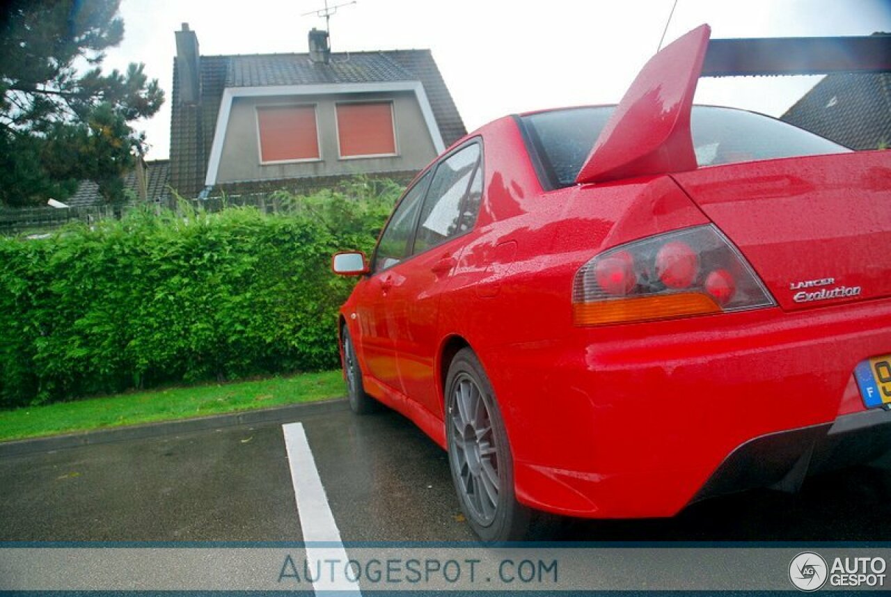 Mitsubishi Lancer Evolution IX