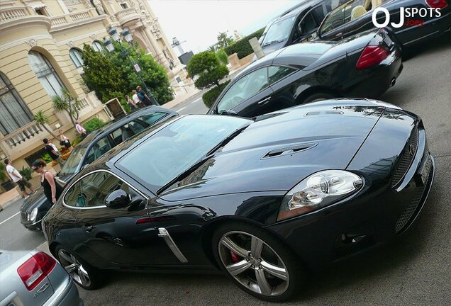 Jaguar XKR Portfolio