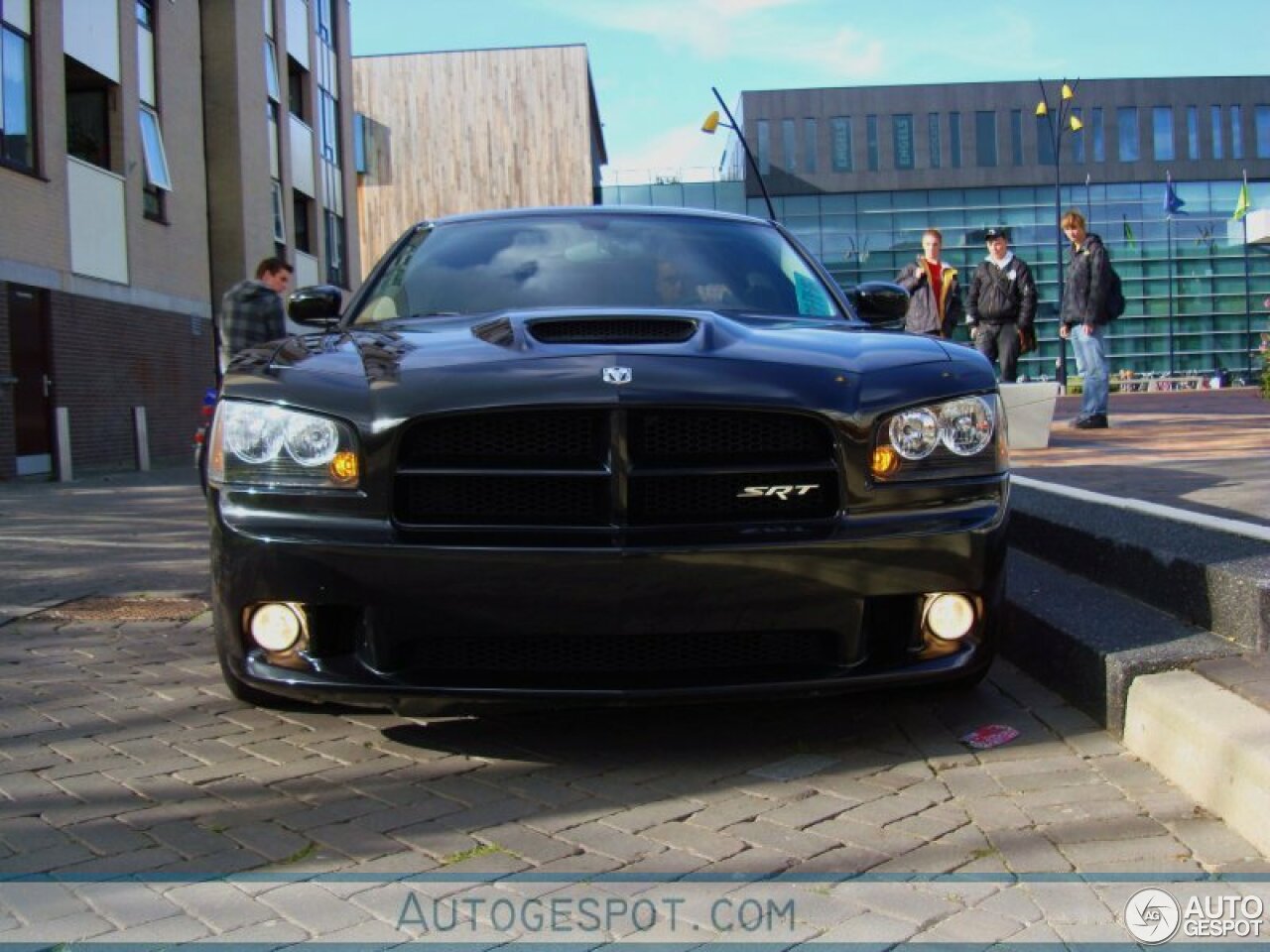 Dodge Charger SRT-8