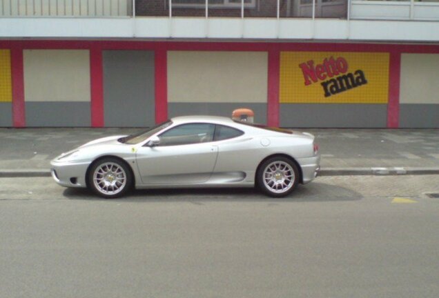 Ferrari 360 Modena