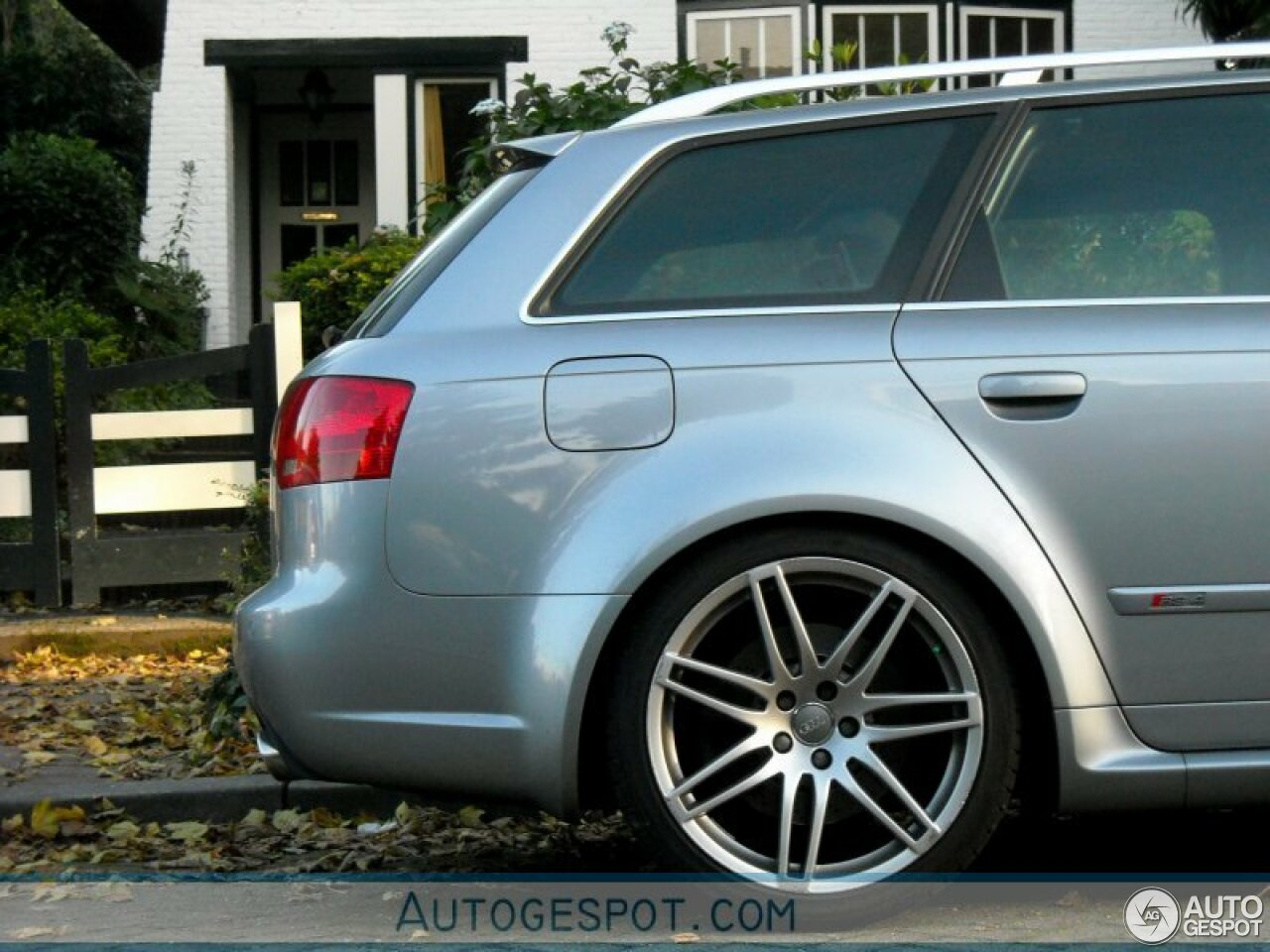 Audi RS4 Avant B7