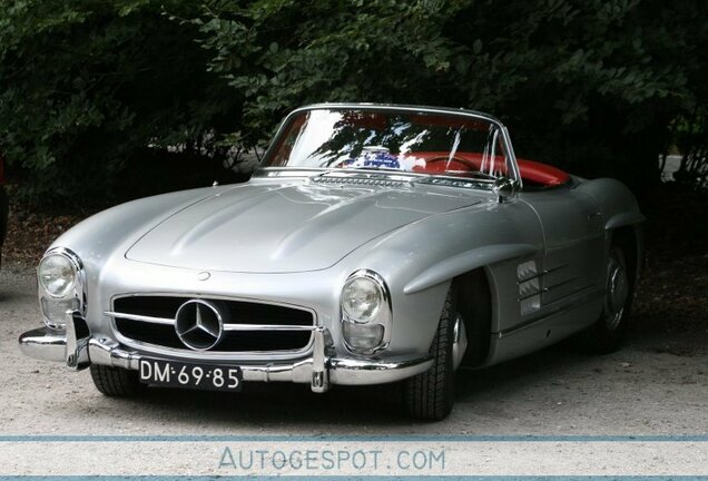 Mercedes-Benz 300SL Roadster