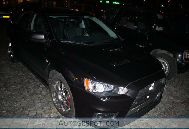 Mitsubishi Lancer Evolution X MR