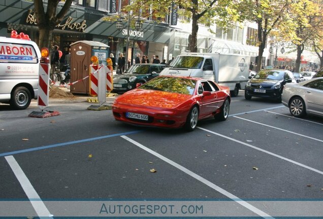 Lotus Esprit V8 GT