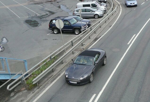 Aston Martin DB9 Volante