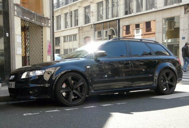 Audi RS4 Avant B7