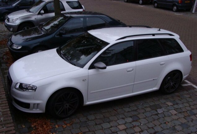 Audi RS4 Avant B7