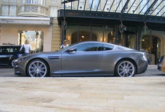 Aston Martin DBS