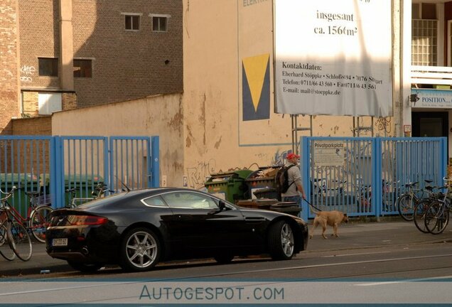 Aston Martin V8 Vantage