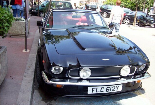 Aston Martin V8 Vantage 1977-1989