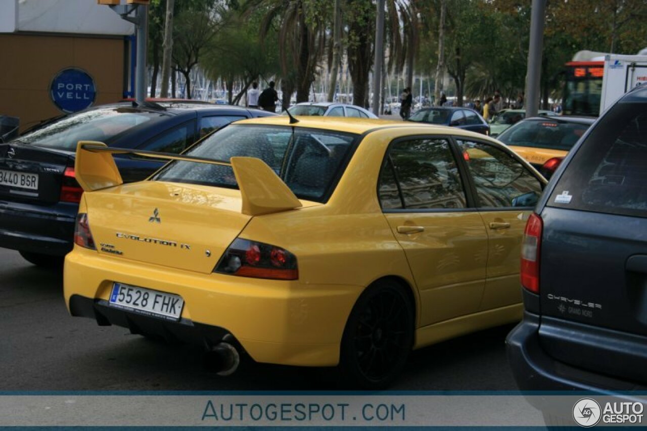 Mitsubishi Lancer Evolution IX