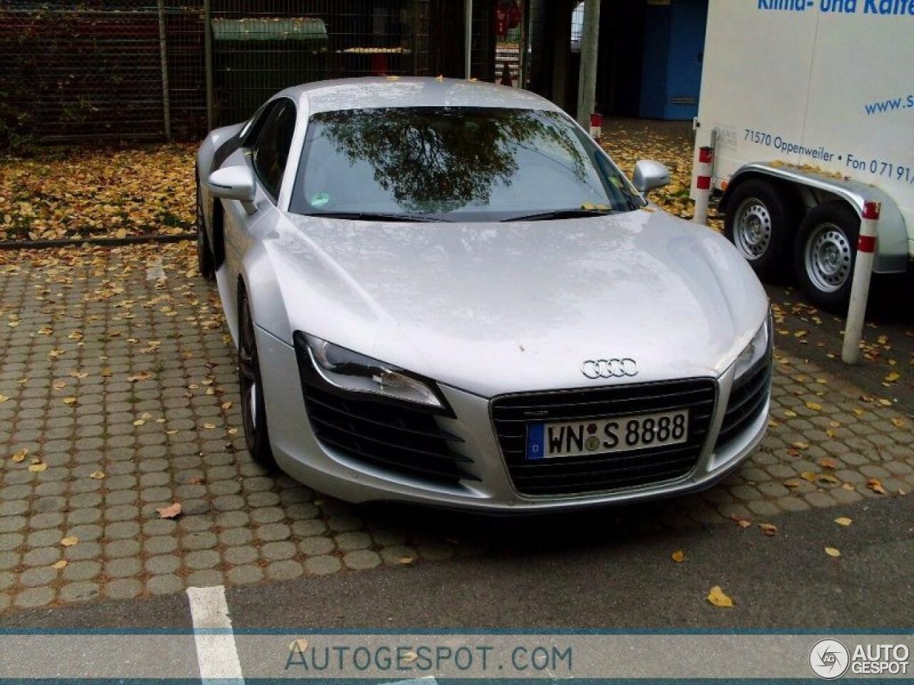 Audi R8