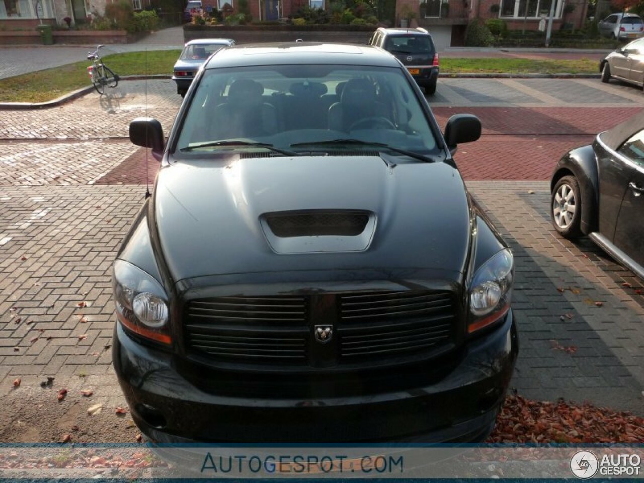 Dodge RAM SRT-10 Quad-Cab Night Runner