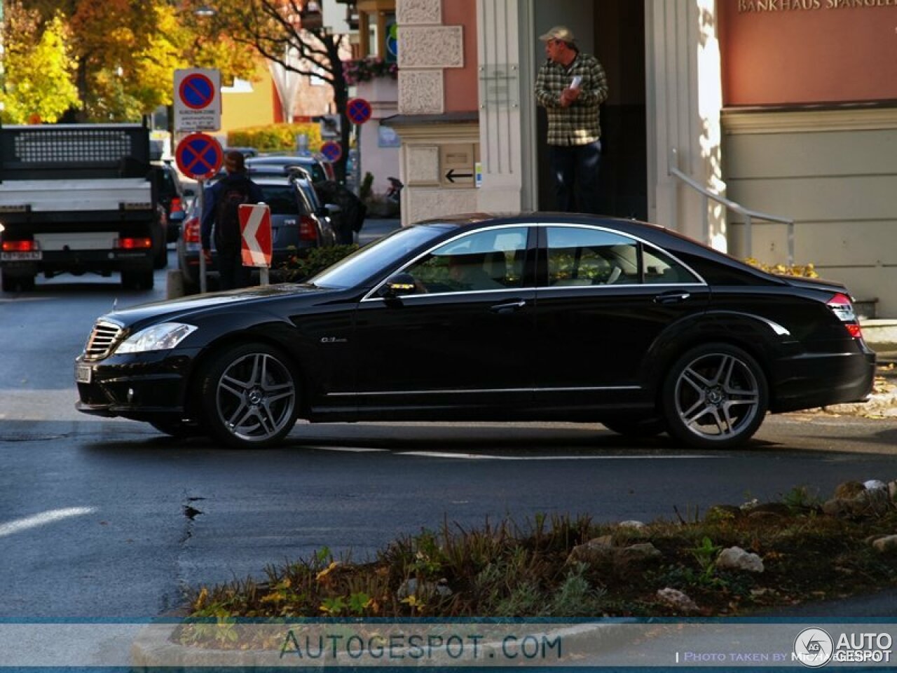 Mercedes-Benz S 63 AMG W221